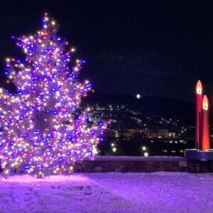 Historic Bethlehem Draws Visitors Seeking Something Special for the Holiday Season