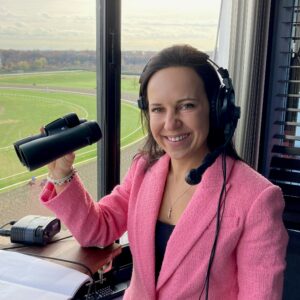 First Woman Thoroughbred Announcer Calls Races at Parx Racing